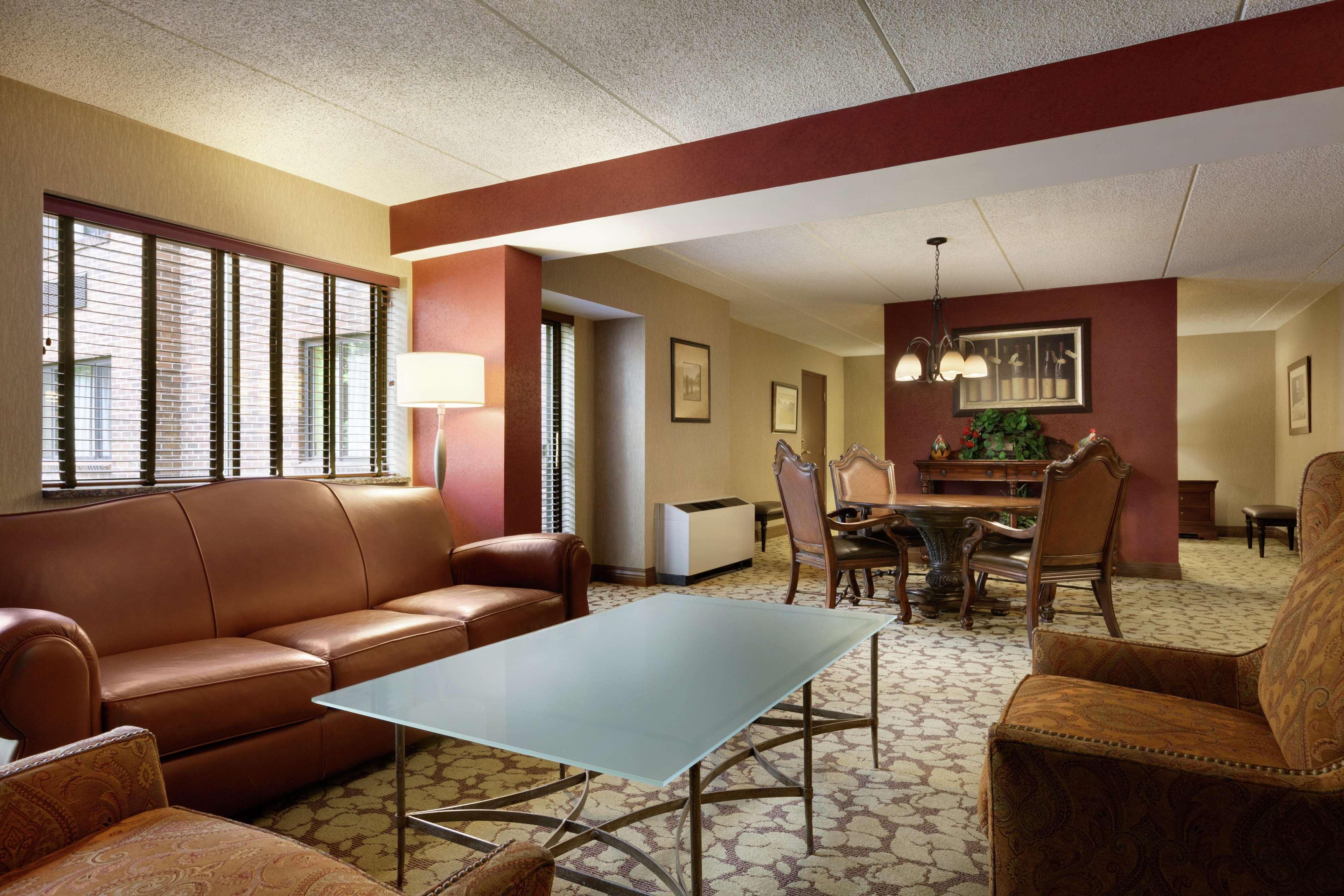 Hilton Garden Inn Rochester/Pittsford Bushnell Basin Exterior foto