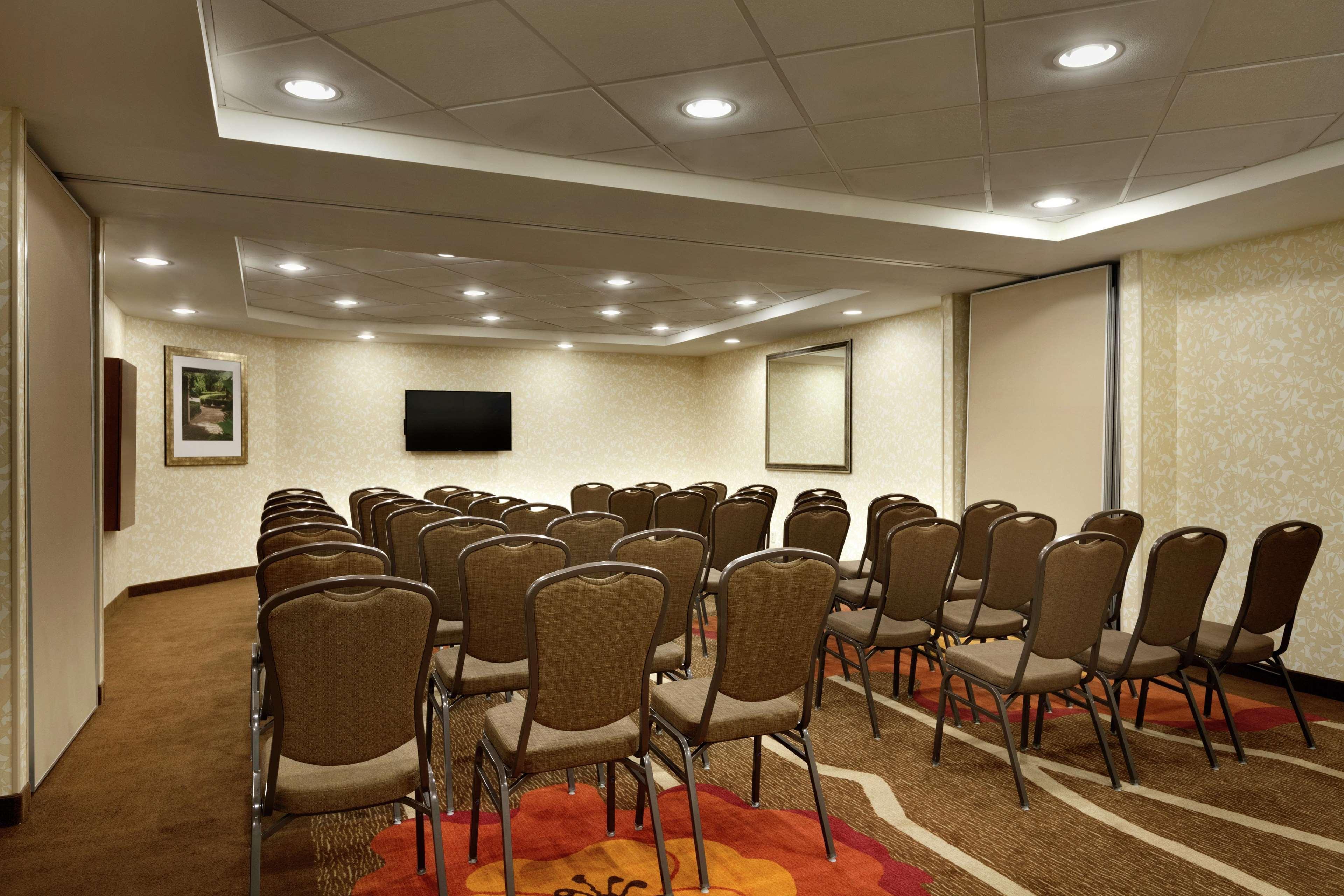 Hilton Garden Inn Rochester/Pittsford Bushnell Basin Exterior foto