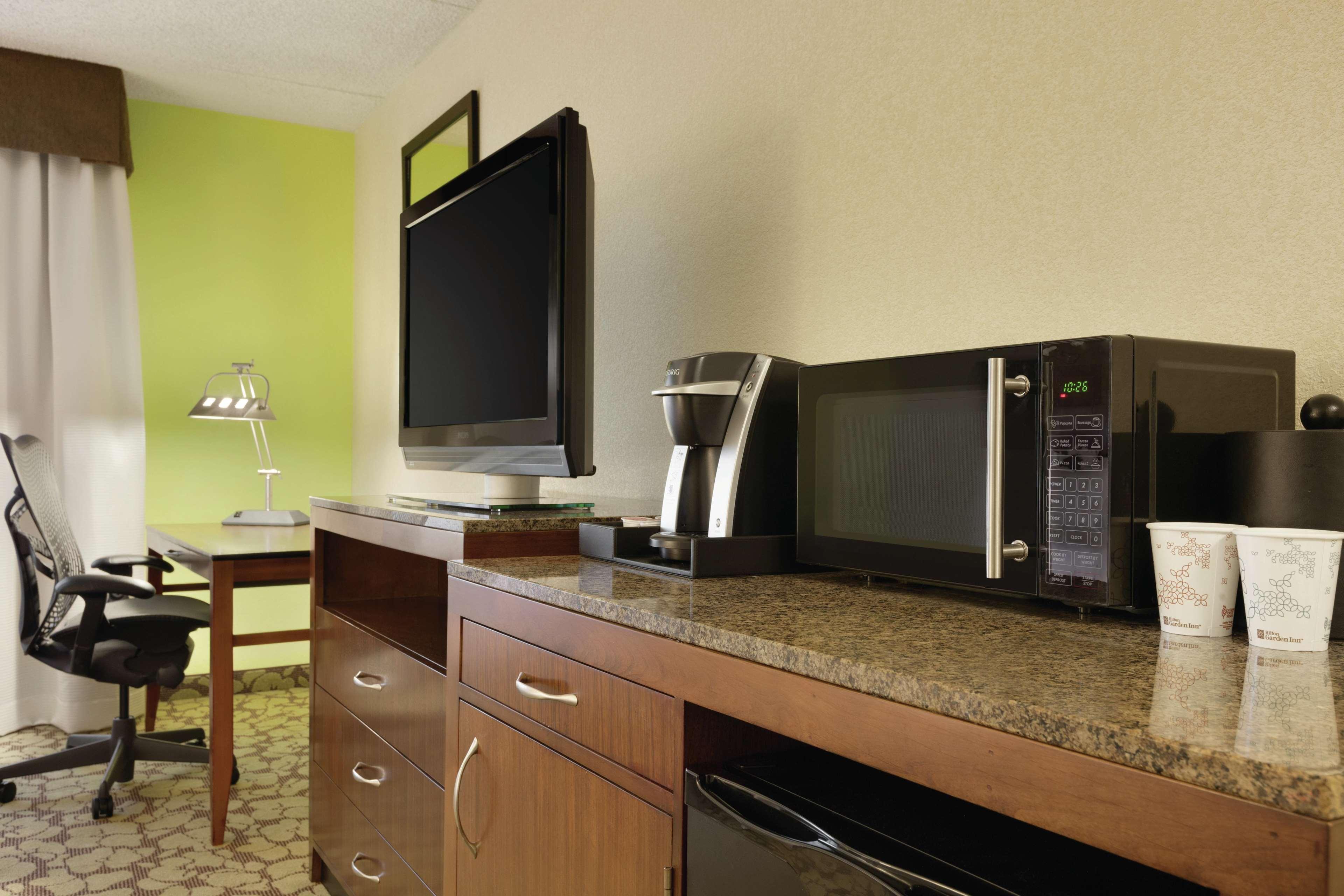 Hilton Garden Inn Rochester/Pittsford Bushnell Basin Exterior foto