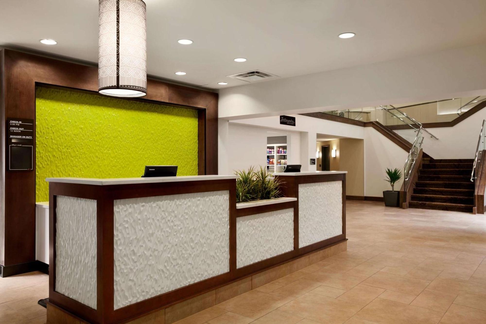 Hilton Garden Inn Rochester/Pittsford Bushnell Basin Exterior foto